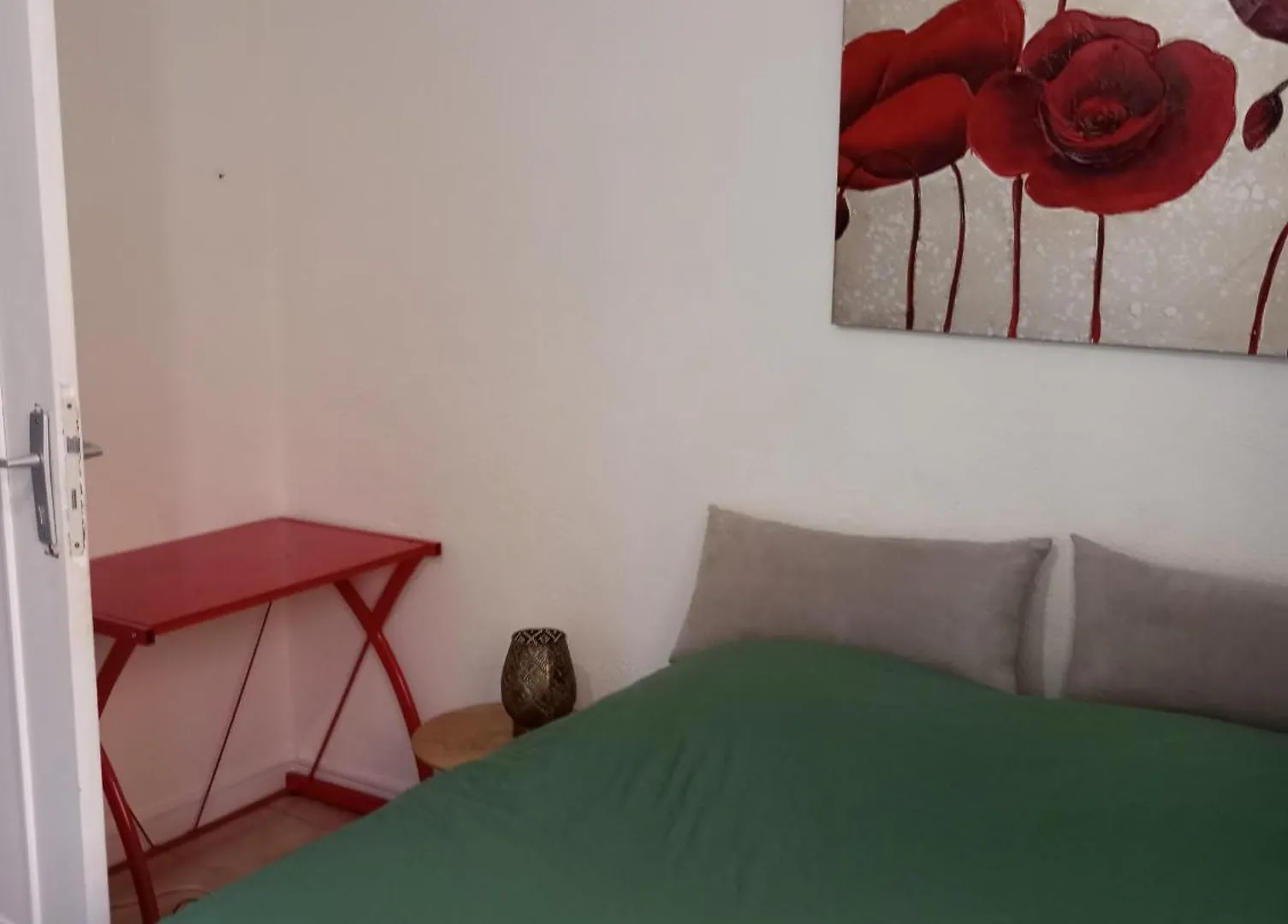 Séjour chez l'habitant Appartement Chambre Cour à Fontaine